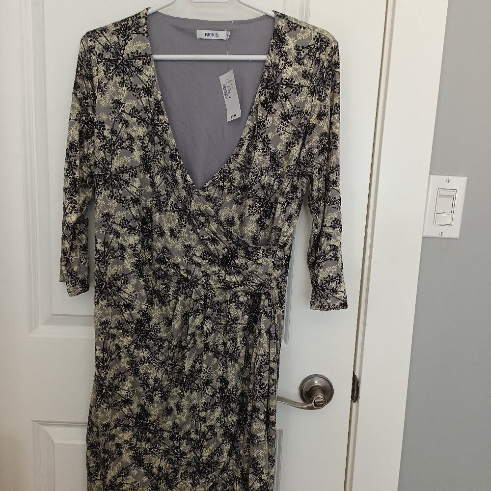 Ricki's New Women's Cross Front Dress Size Large